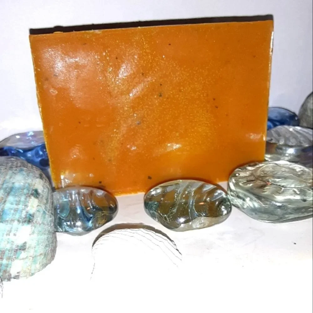 HANDCRAFTED TURMERIC MILK & HONEY MOISTURIZER SOAP BAR